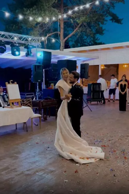 1. Gabriela Prisăcariu și Dani Oțil