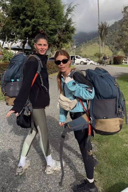 2. Laura Giurcanu și Sânziana Negru