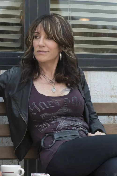 2. Katey Sagal în Sons of Anarchy 
