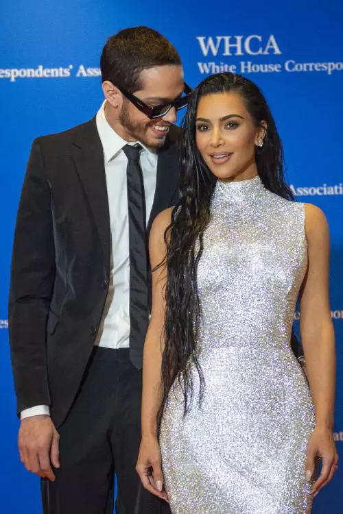 1. Kim Kardashian și Pete Davidson
