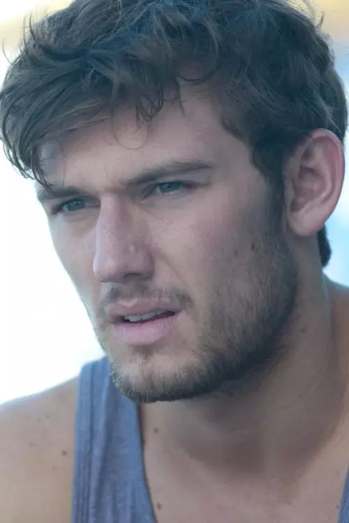 8. Alex Pettyfer