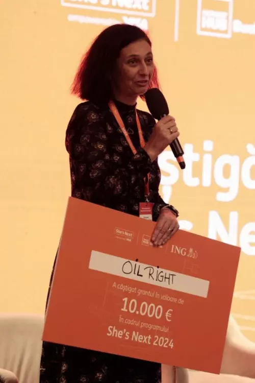 Roxana Damaschin-Tecu_Oil Right