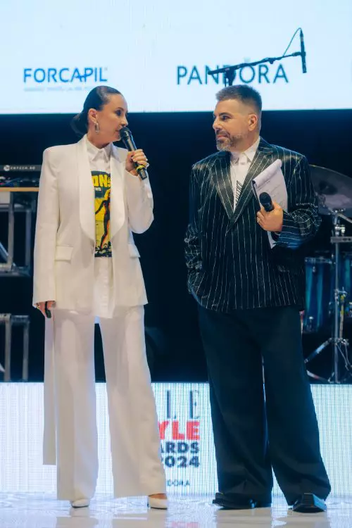2. Roxana Voloșeniuc și Maurice Munteanu
