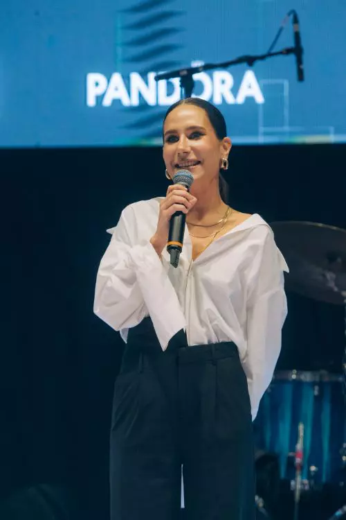 5. Gabriela Calițoiu