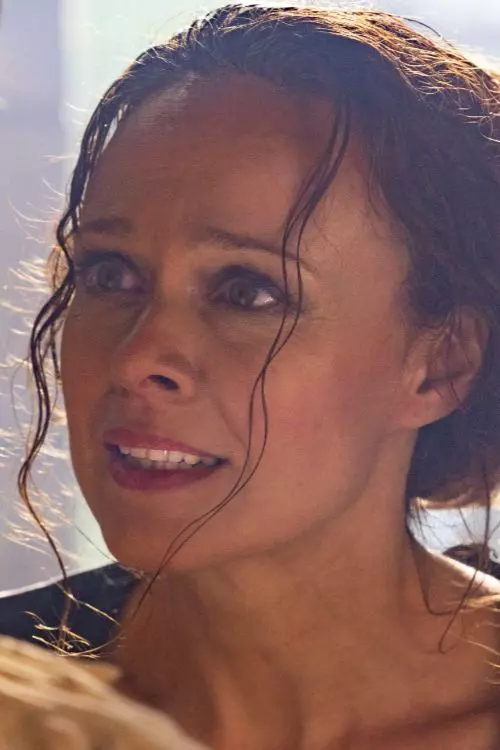 3. Tami Stronach