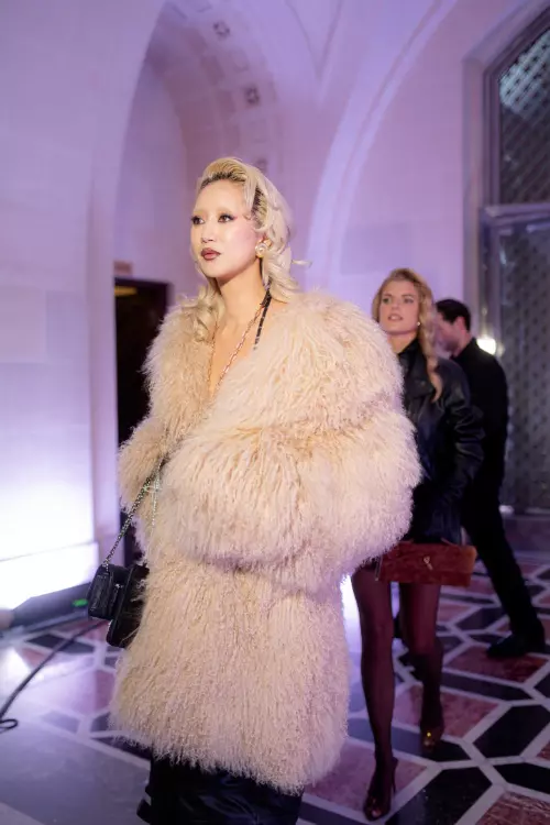 The Infinite Dinner (16)