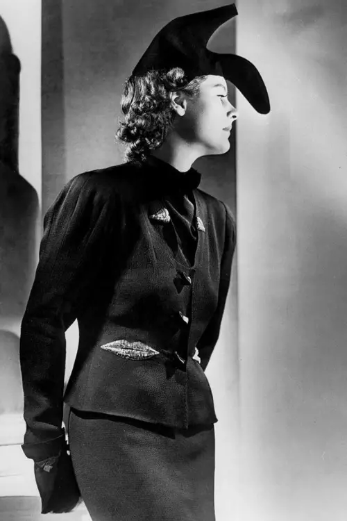Creație Elsa Schiaparelli