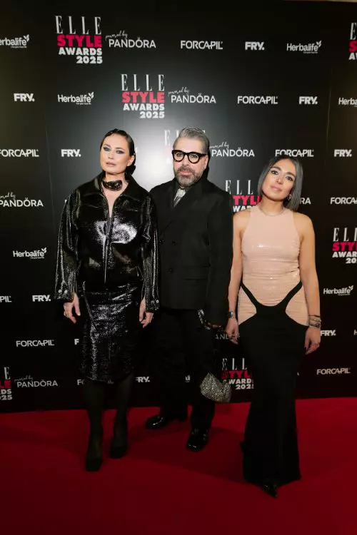 5. Roxana Voloșeniuc, Maurice Munteanu și Domnica Mărgescu