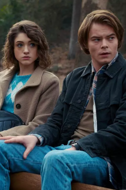 8. Charlie Heaton și Natalia Dyer