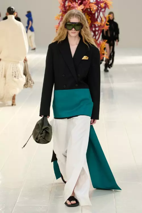 Balenciaga SS27 (7)