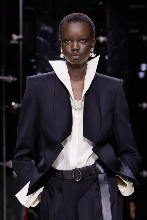 Givenchy FW26 (1)
