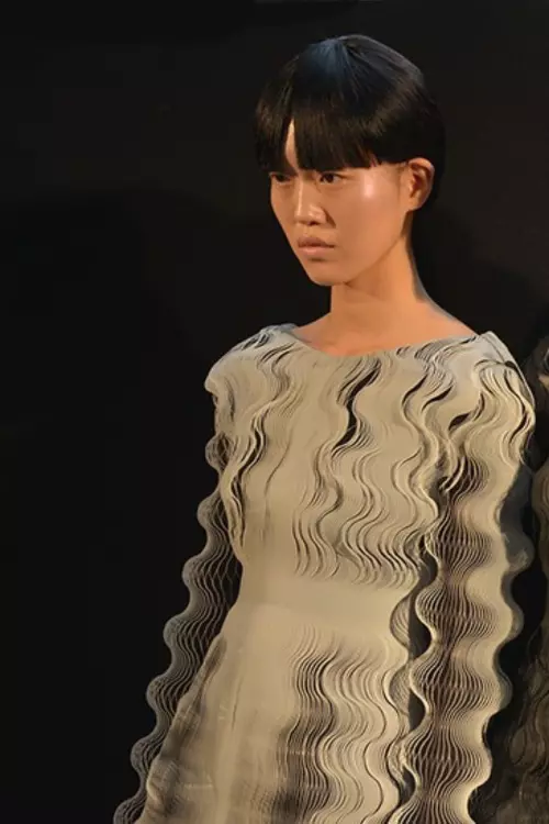 Iris Van Herpen x Philip Beesley (2)