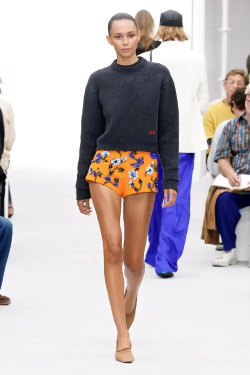 Loewe SS27 (6)