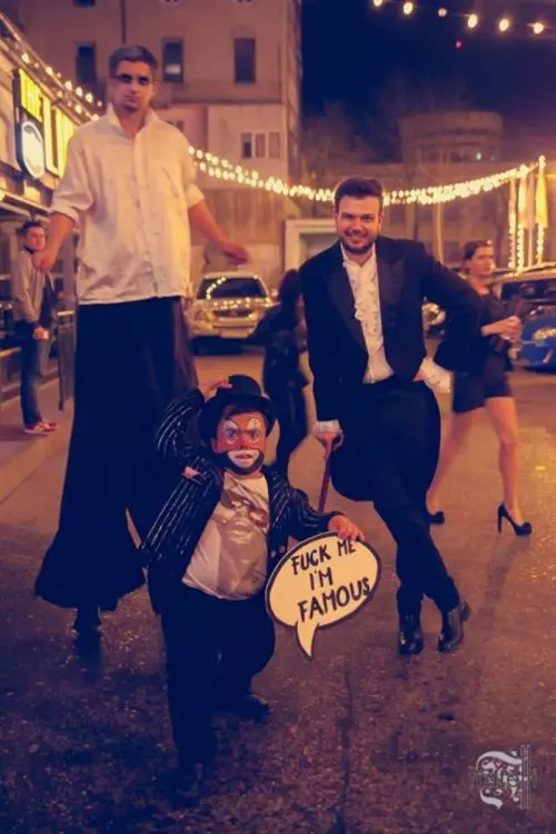 4-vaduva-celui-mai-indragit-pitic-din-romania-imagini-emotionante-de-craciun-fotogalerie