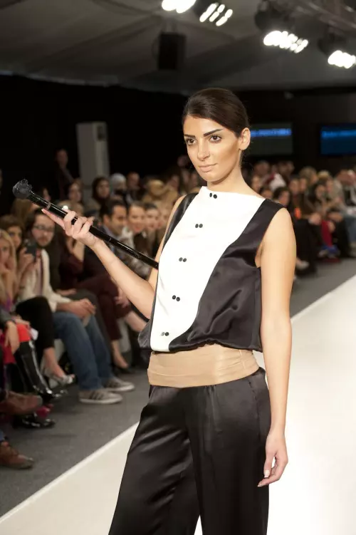 MBAFW2_013913.jpg