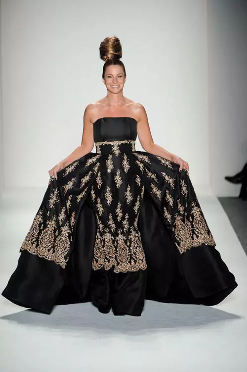 Zang Toi