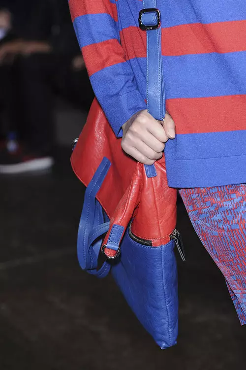 DKNY