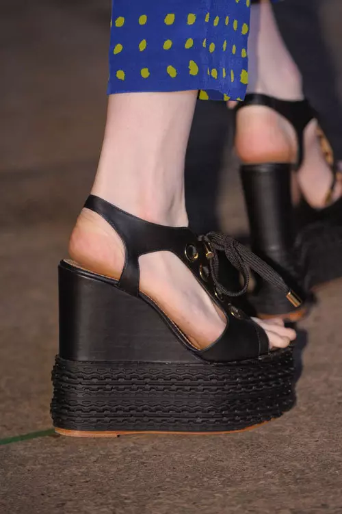 Moschino Cheap and Chic