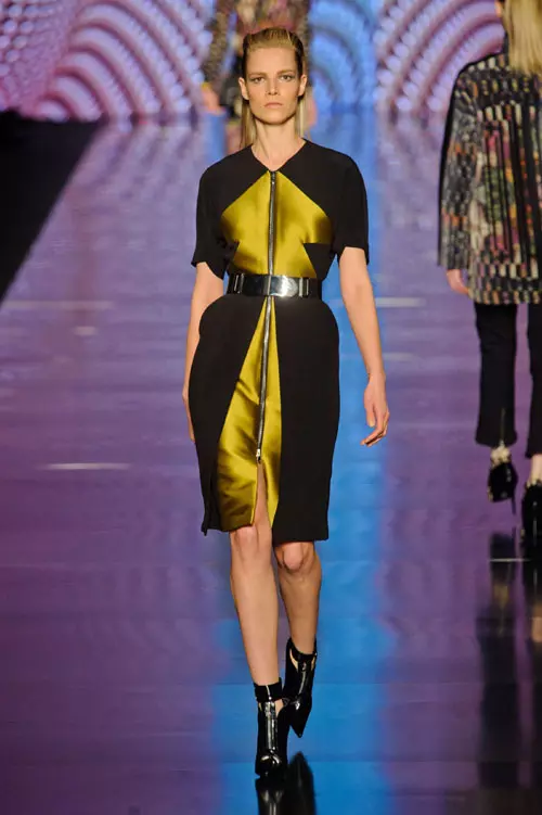 Etro (1)