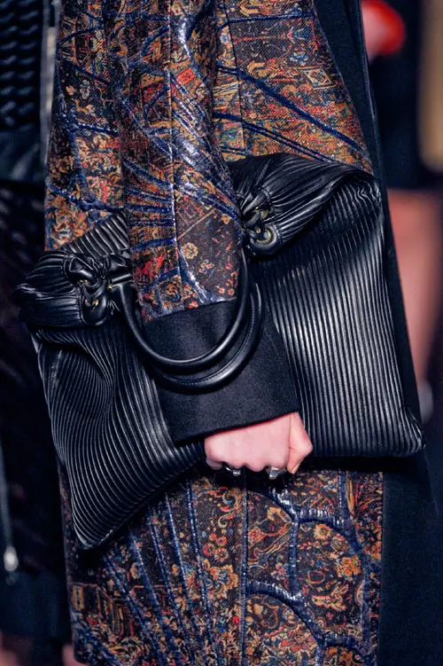Etro accesorii