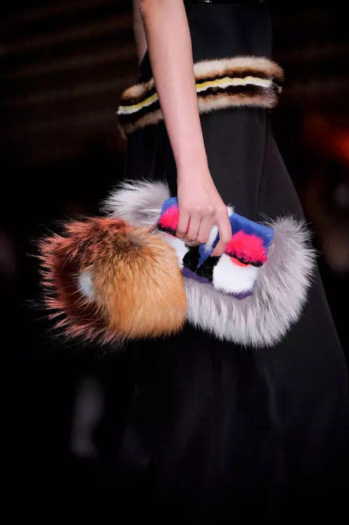 Fendi accesorii (40)