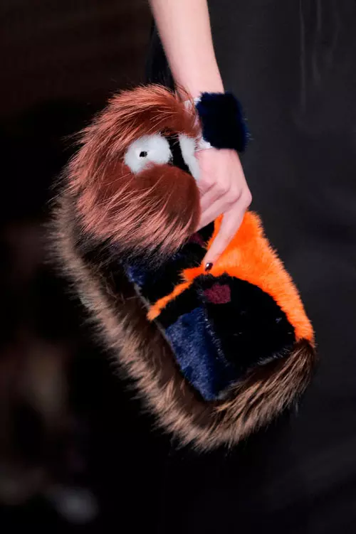 Fendi accesorii (42)