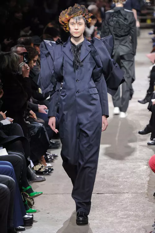 Comme des Garcons (6)
