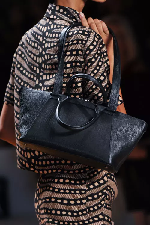 Akris accesorii (29)
