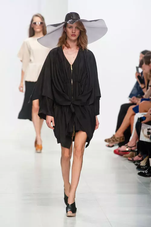 Chalayan (11)