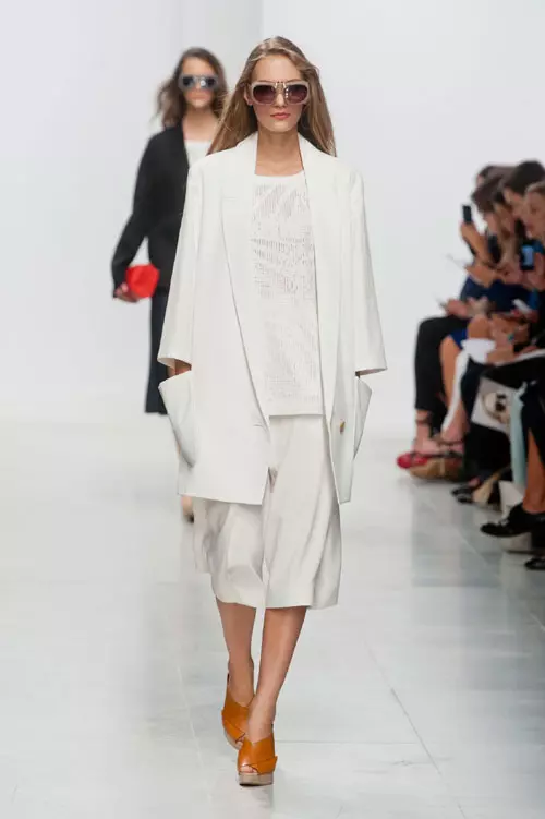 Chalayan (7)