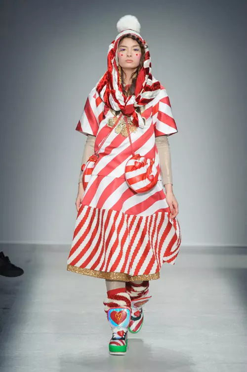 Manish Arora toamna iarna 2014-2015 (35)