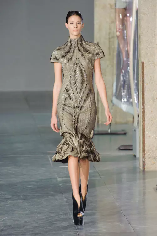Iris van Herpen toamna iarna 2014-2015 (11)