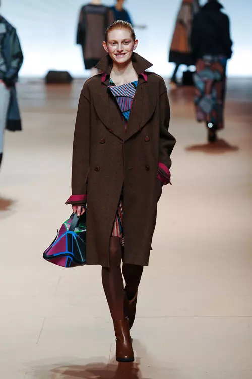 Issey Miyake toamna iarna 2014-2015 (14)