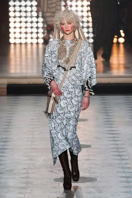 Vivienne Westwood toamna iarna 2014-2015 (12)