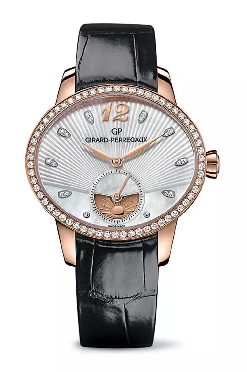 Ceas cu carcasa din aur roz si diamante, Girard-Perregaux Cat’s Day & Night, 148.300 lei, magazinele Galt Orologerie Elvetiana