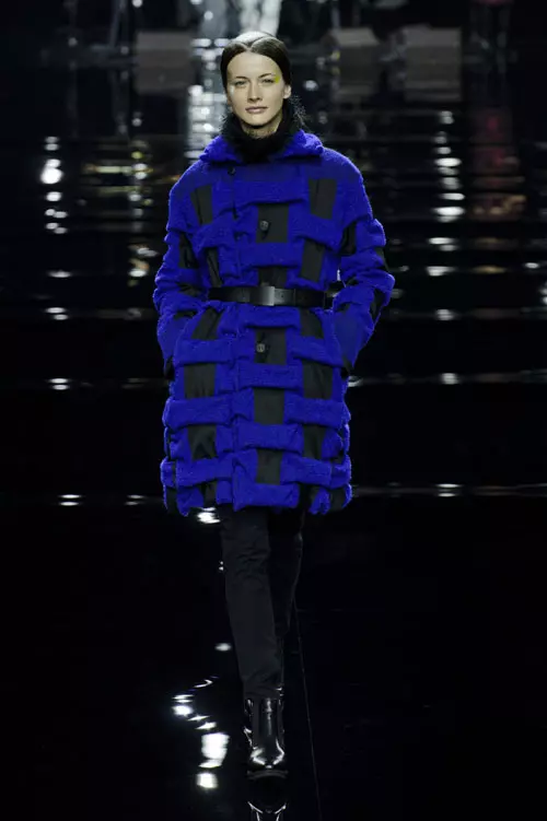 Issey Miyake toamna iarna 2015-2016 (12)