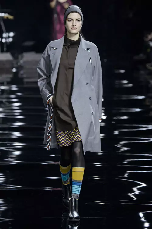 Issey Miyake toamna iarna 2015-2016 (15)