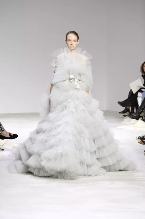 Giambattista Valli Haute Couture Spring Summer 2016  