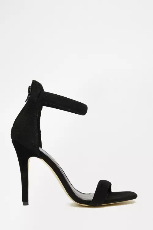 Sandale din piele velur, New Look, 29,90 lei, www.asos