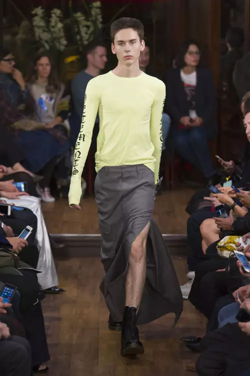 Vetements colectia primavara vara 2016 (9)