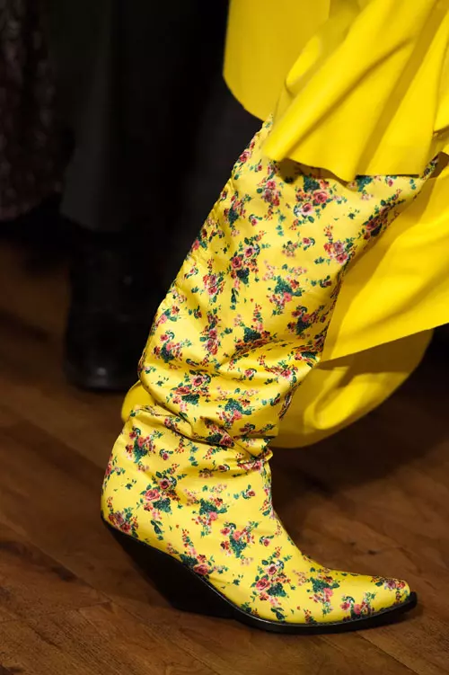 Vetements colectia primavara vara 2016 accesorii (11)