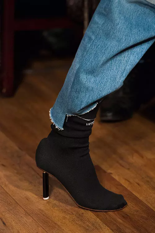 Vetements colectia primavara vara 2016 accesorii (13)