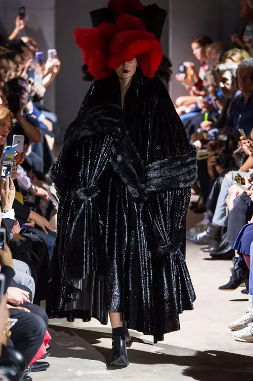 Comme des Garcons colectia primavara vara 2016 (2)