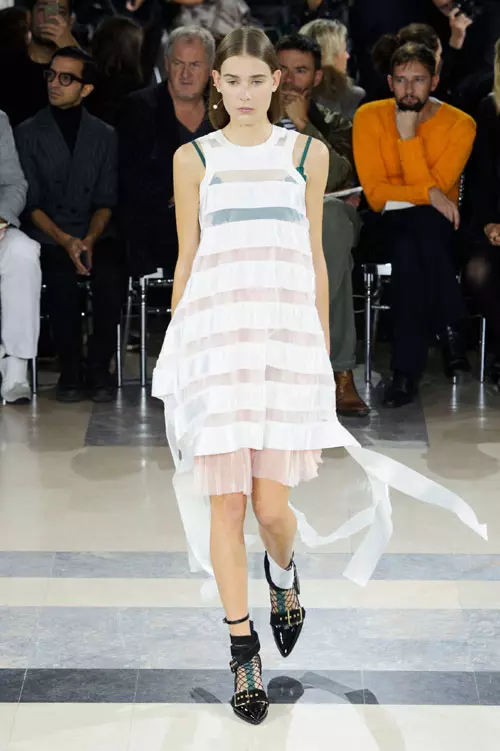 Sacai colectia primavara vara 2016 (9)