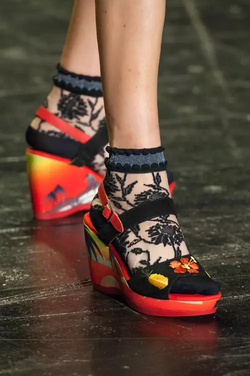 Anna Sui colectia primavara vara 2016 accesorii (5)