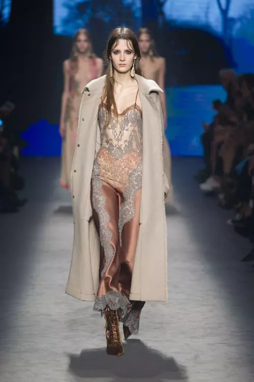 Alberta Ferretti colectia toamna iarna 2016-2017 (6)