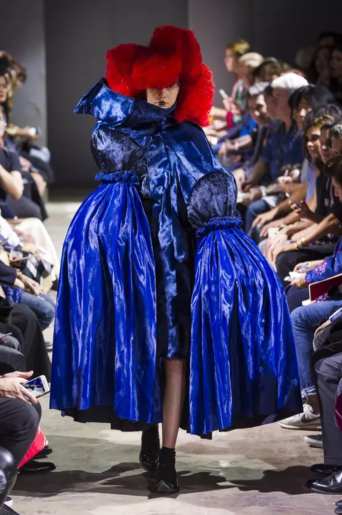 Comme Des Garcons primavara vara 2016