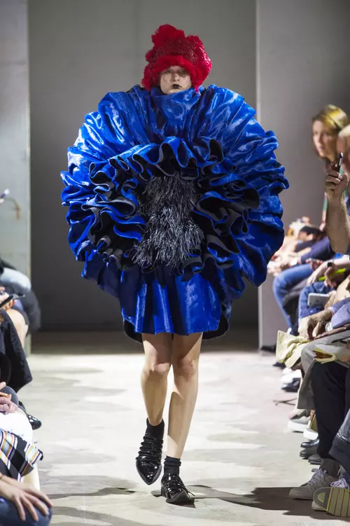 Comme Des Garcons primavara vara 2016