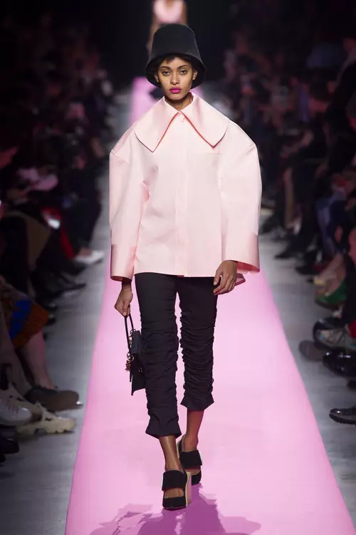 Jacquemus colectia toamna-iarna 2017-2018