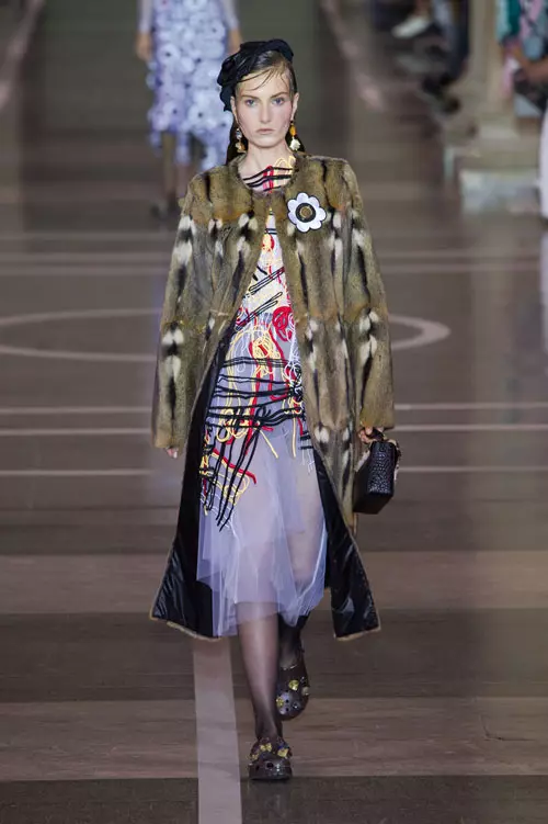 Christopher Kane colectia primavara-vara 2017 (1)